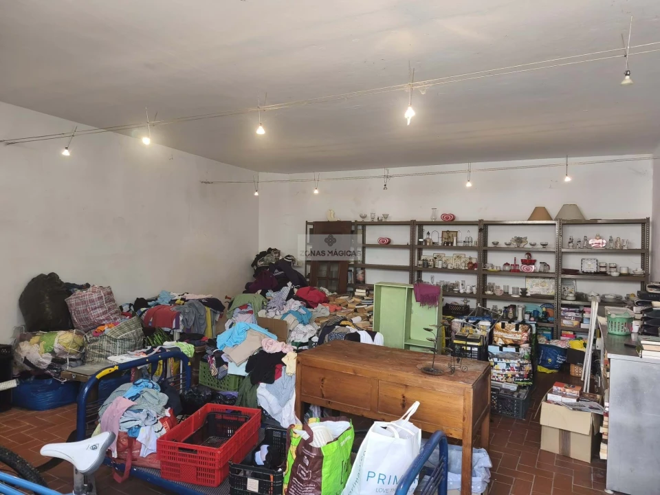 Moradia T4 para Venda em Lagos (São Sebastião e Santa Maria) Foto 8