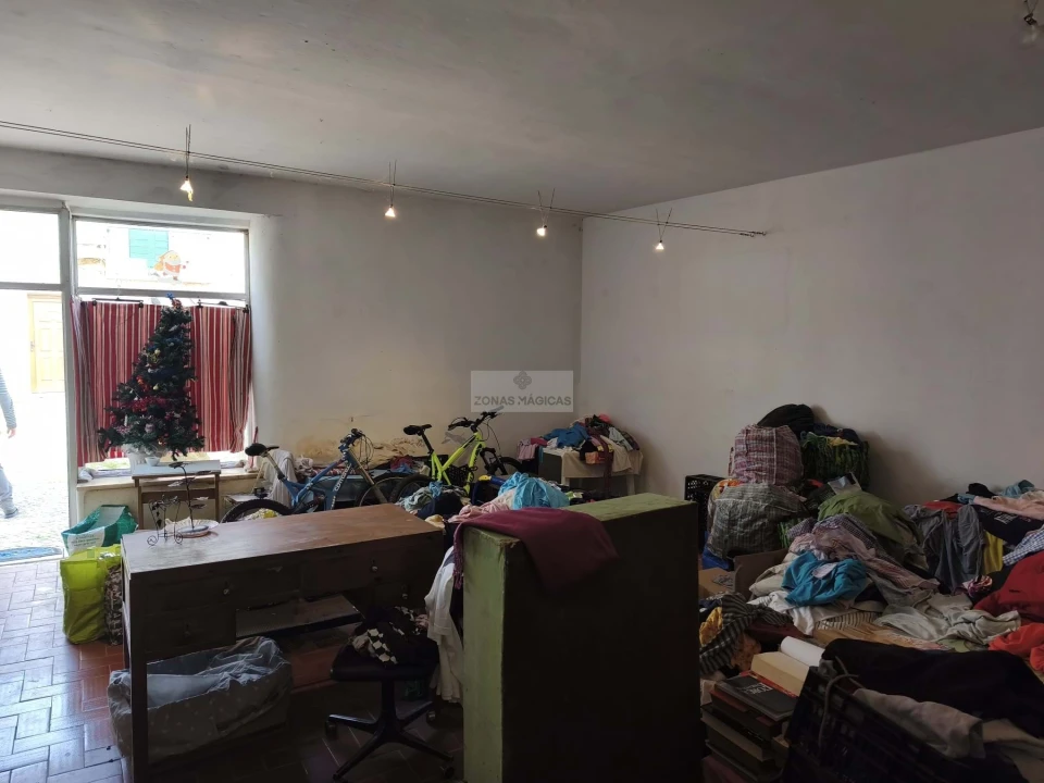 Moradia T4 para Venda em Lagos (São Sebastião e Santa Maria) Foto 10