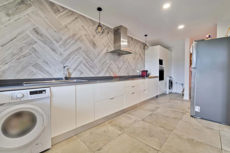 Apartamento T1 para Venda em São Silvestre Foto 23