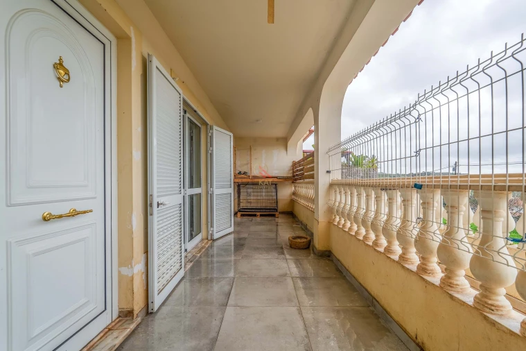 Apartamento T1 para Venda em São Silvestre Foto 3