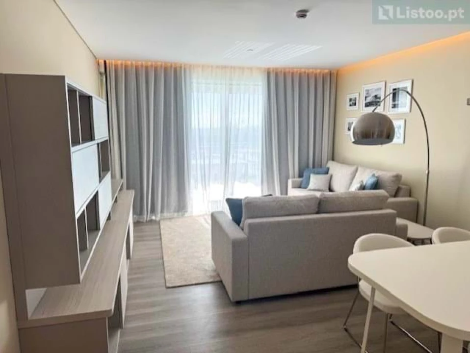 Apartamento T2 para Venda em Quarteira Foto 13