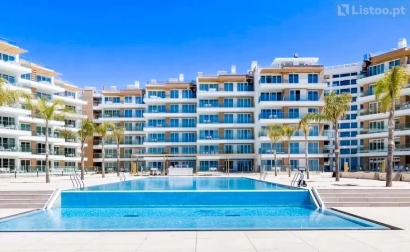 Apartamento T2 para Venda em Quarteira Foto 15