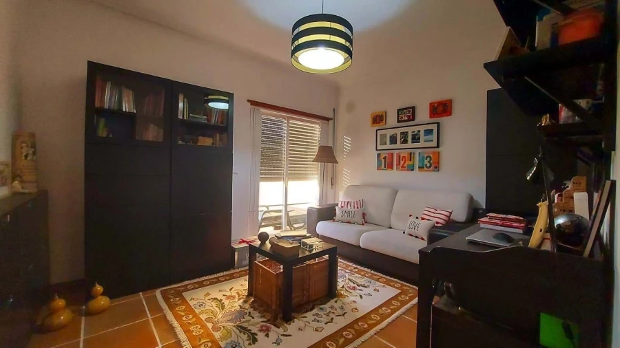 Moradia T4 para Venda em São Domingos de Rana Foto 18