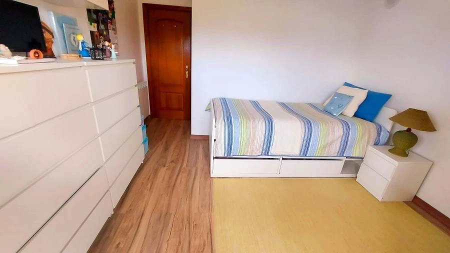 Moradia T4 para Venda em São Domingos de Rana Foto 27