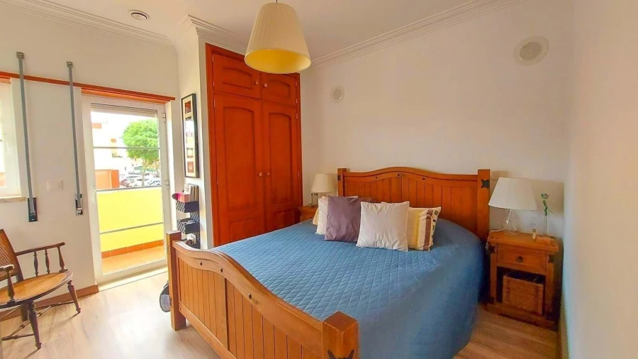 Moradia T4 para Venda em São Domingos de Rana Foto 12