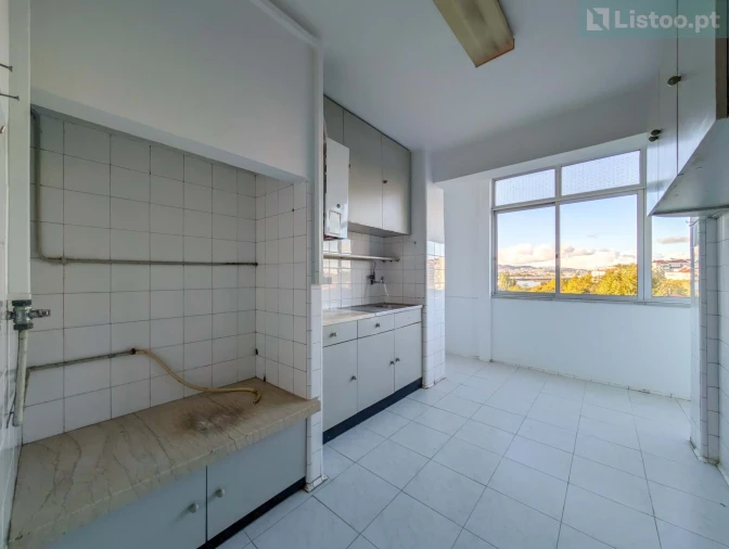 Apartamento T3 para Venda em Lumiar Foto 5
