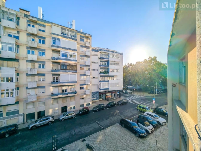 Apartamento T3 para Venda em Lumiar Foto 2