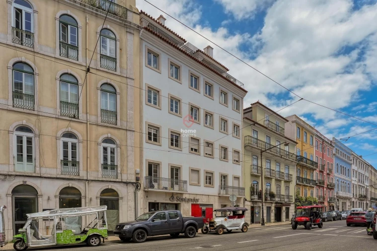 Prédio para Venda em Santo António Foto 1