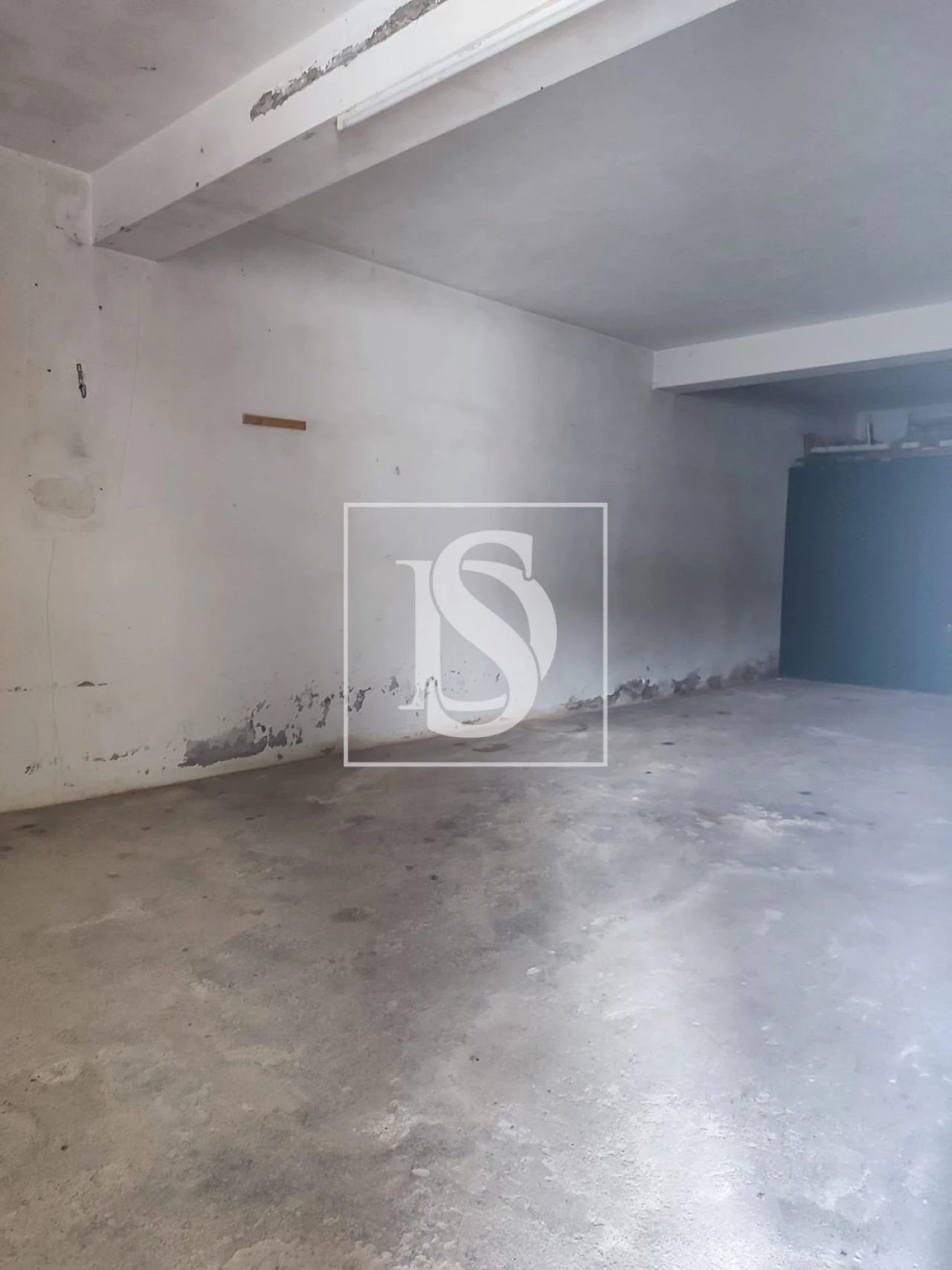 Armazém para Venda em Selho (São Cristovão) Foto 2