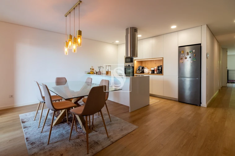 Apartamento T3 para Venda em Costa Foto 5