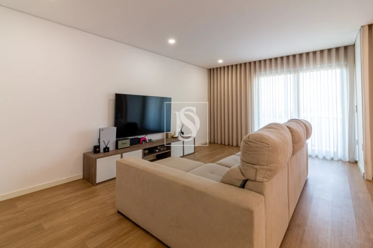 Apartamento T3 para Venda em Costa Foto 9