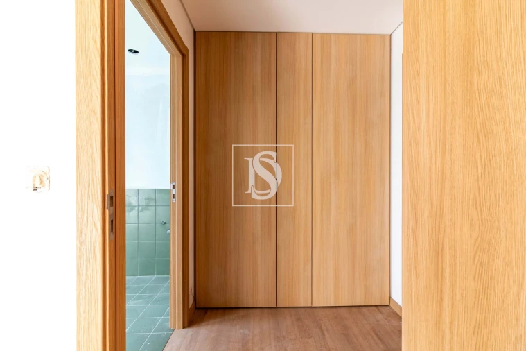 Apartamento T1 para Venda em Infias Foto 7