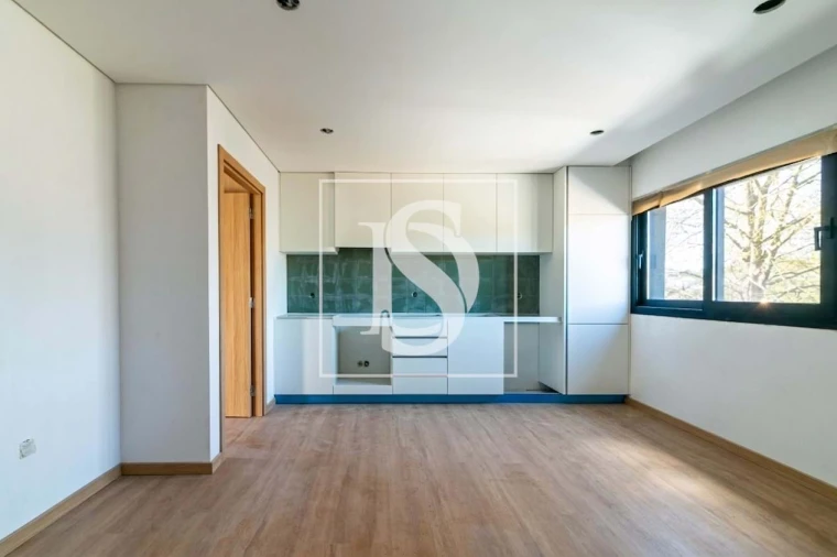 Apartamento T1 para Venda em Infias Foto 3