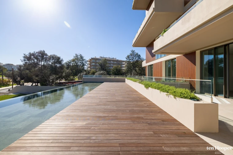 Apartamento T3 para Venda em Portimão Foto 27