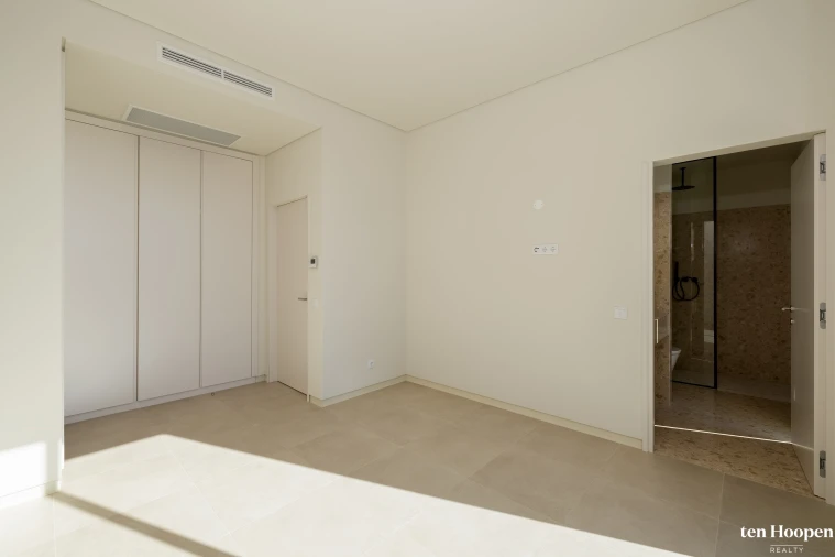 Apartamento T3 para Venda em Portimão Foto 16