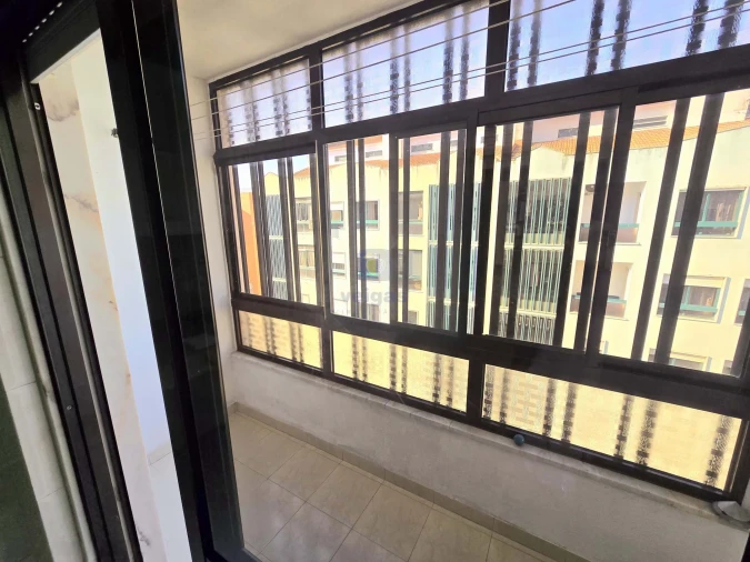 Apartamento T3 para Arrendamento em Alverca do Ribatejo e Sobralinho Foto 7