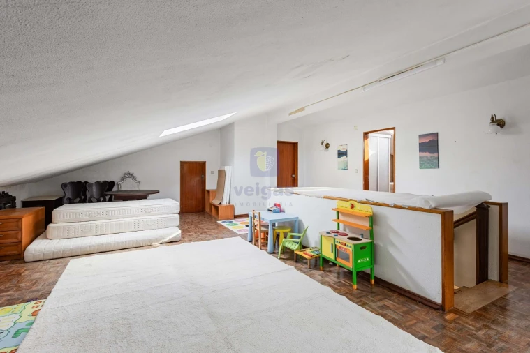 Moradia T3 para Venda em Olho Marinho Foto 21