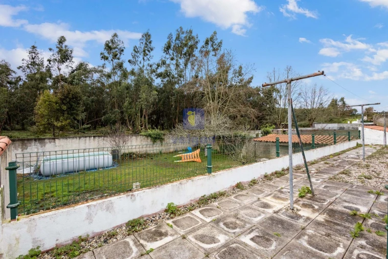 Moradia T3 para Venda em Olho Marinho Foto 28