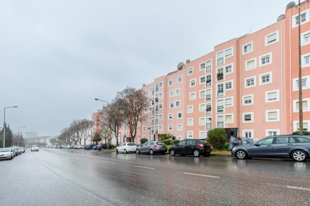 Apartamento T2 para Venda em Marvila Foto 25