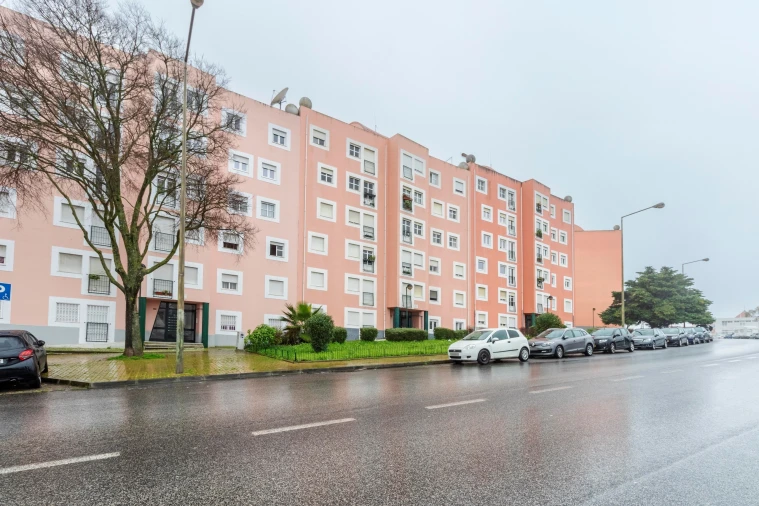 Apartamento T2 para Venda em Marvila