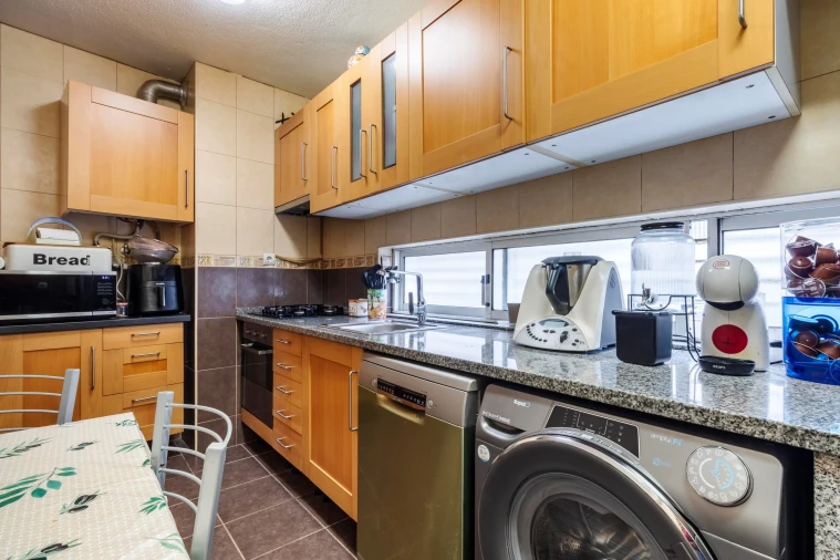 Apartamento T2 para Venda em Marvila Foto 10