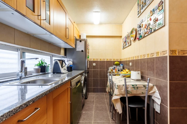 Apartamento T2 para Venda em Marvila Foto 8