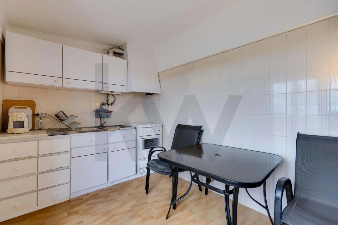 Apartamento T2 para Venda em Porches Foto 14