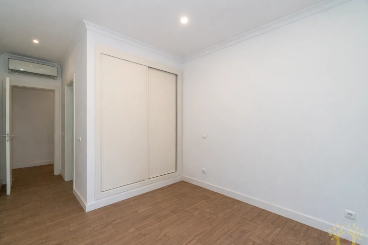 Apartamento T3 para Venda em Albufeira e Olhos de Água Foto 24