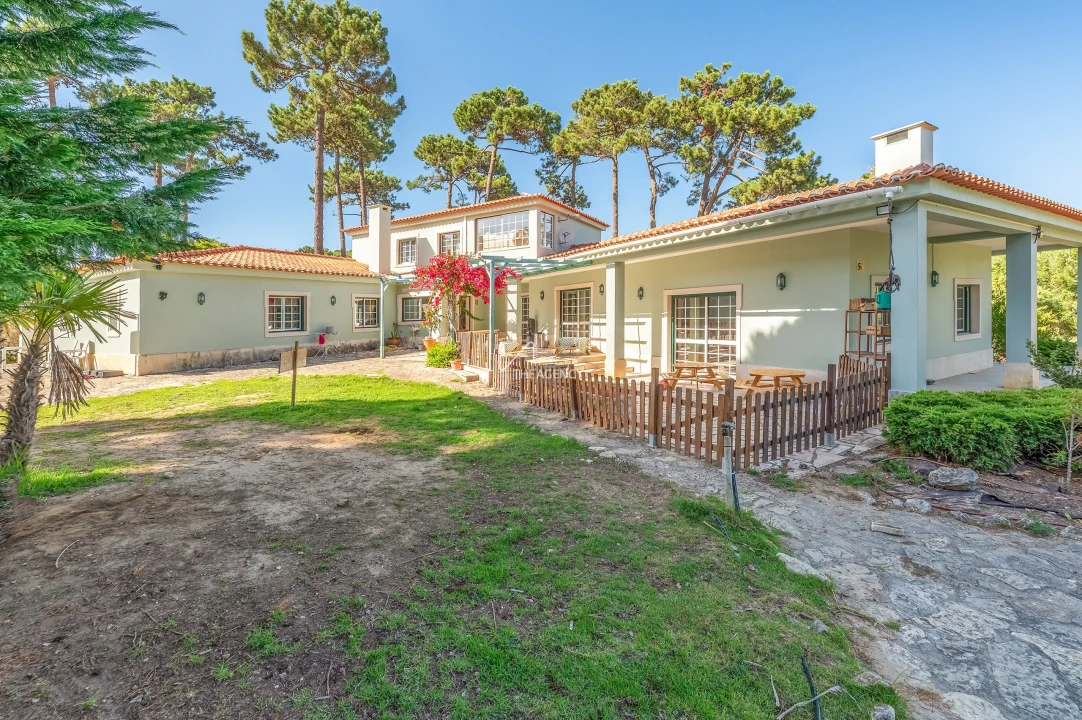 Quinta T4 para Venda em Colares Foto 2