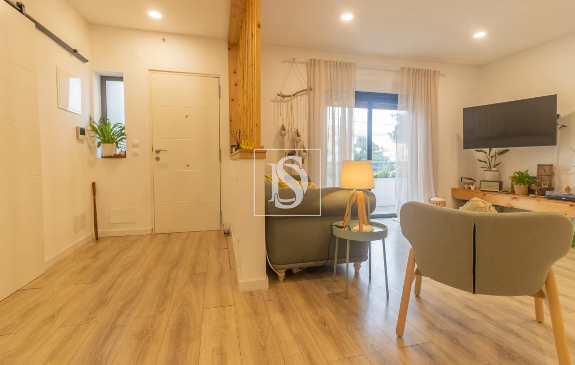 Moradia T3 para Venda em Amora Foto 22