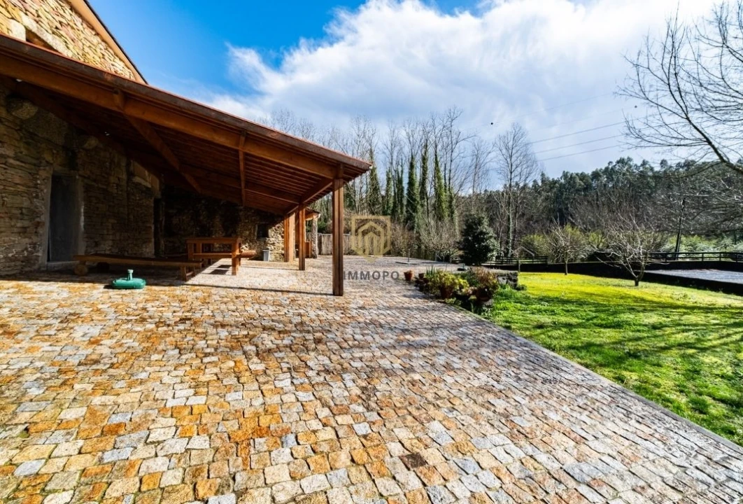 Quinta T5 para Venda em Gandra Foto 5