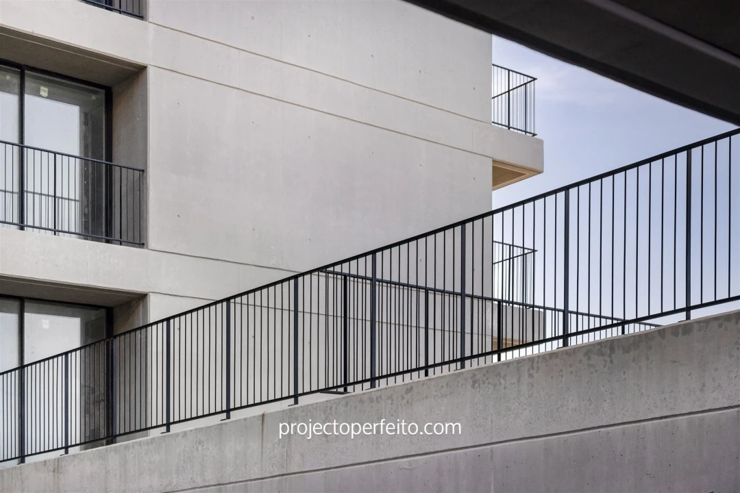 Apartamento T3 para Arrendamento em Espinho Foto 10