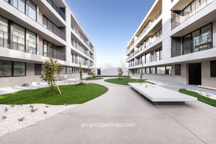 Apartamento T3 para Arrendamento em Espinho Foto 7