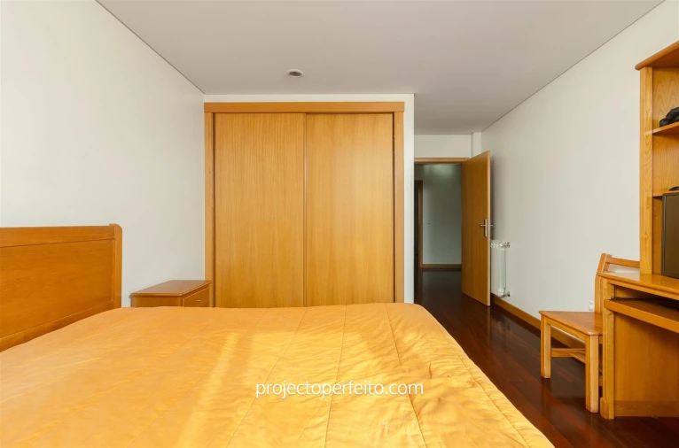 Moradia T4 para Venda em Anta e Guetim Foto 23