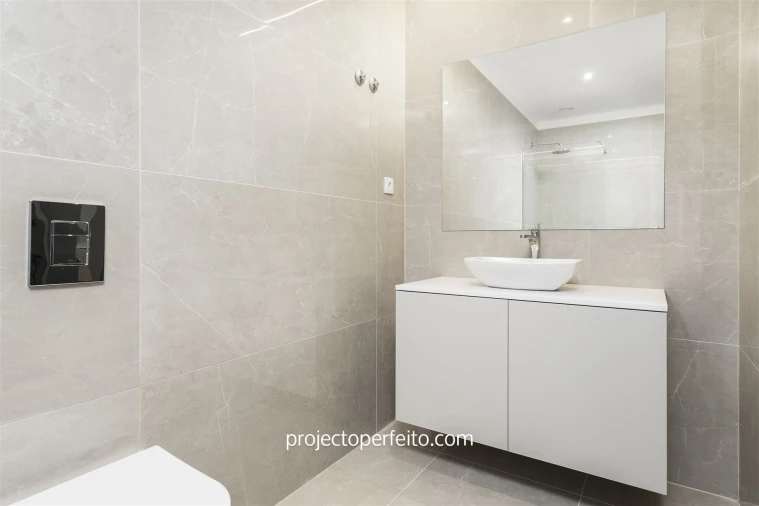 Apartamento T1 para Arrendamento em Espinho Foto 13