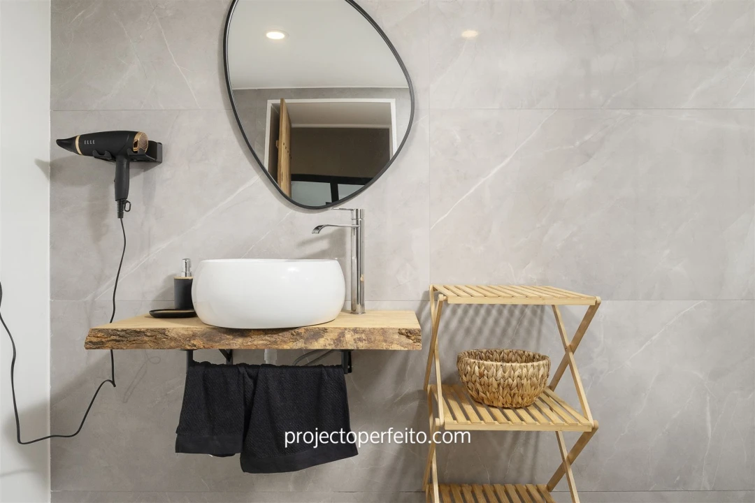 Moradia T4 para Venda em Anta e Guetim Foto 11