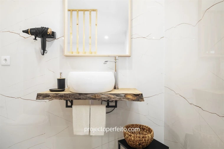 Moradia T4 para Venda em Anta e Guetim Foto 12