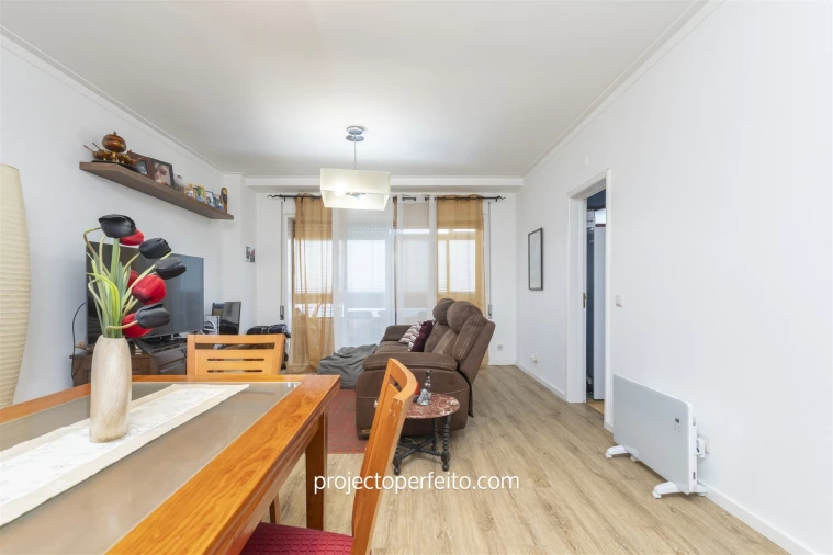 Apartamento T3 para Venda em Anta e Guetim Foto 3