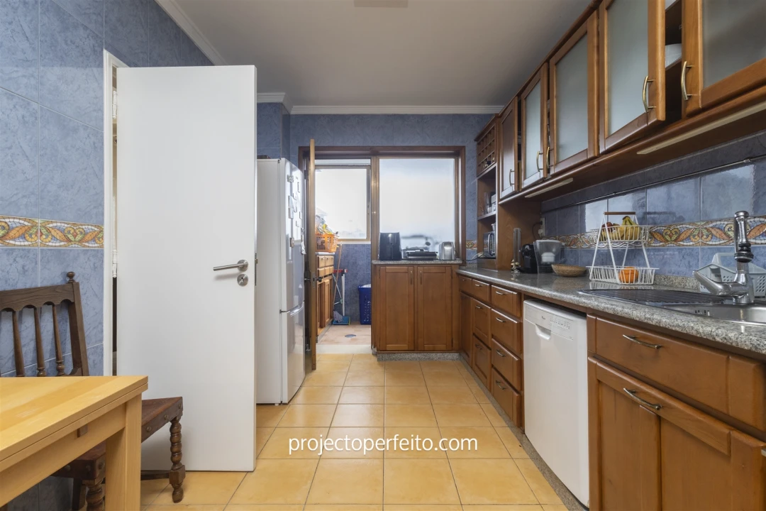 Apartamento T3 para Venda em Anta e Guetim Foto 6