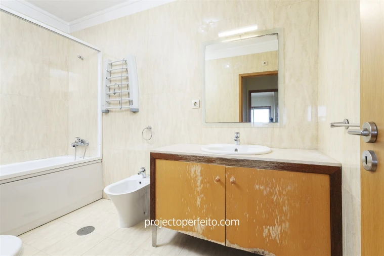 Apartamento T2 para Venda em Anta e Guetim Foto 12