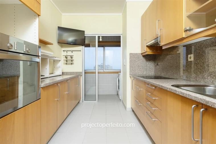 Apartamento T2 para Venda em Anta e Guetim Foto 5