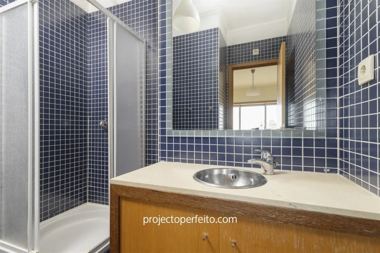 Apartamento T2 para Venda em Anta e Guetim Foto 11