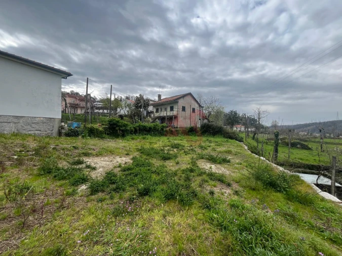 Terreno para Venda em Cepães e Fareja Foto 5