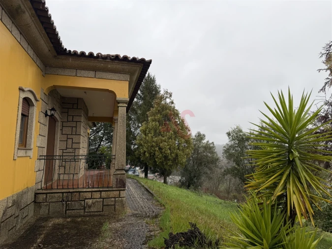 Moradia T5 para Venda em Meinedo Foto 5