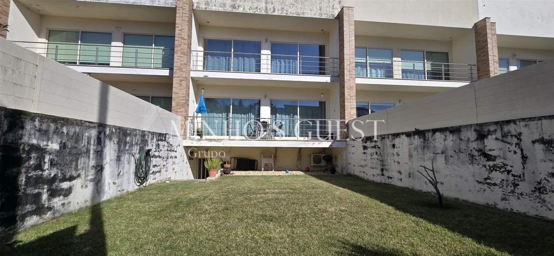 Moradia T3 para Venda em Bico Foto 36