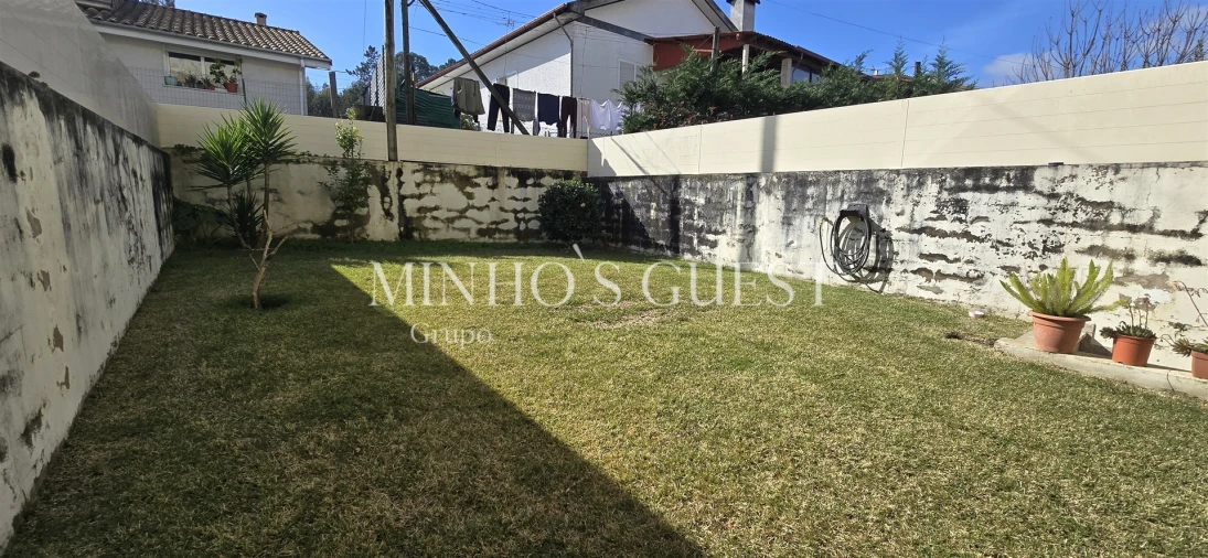 Moradia T3 para Venda em Bico Foto 35