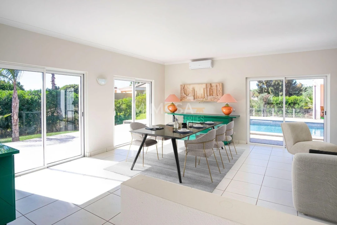 Moradia T3 para Venda em Odiaxere Foto 6