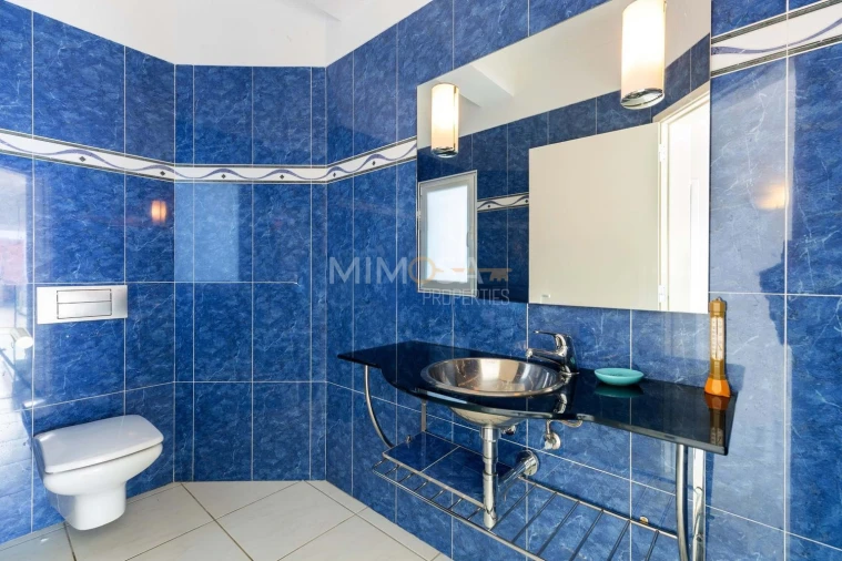 Moradia T3 para Venda em Odiaxere Foto 10