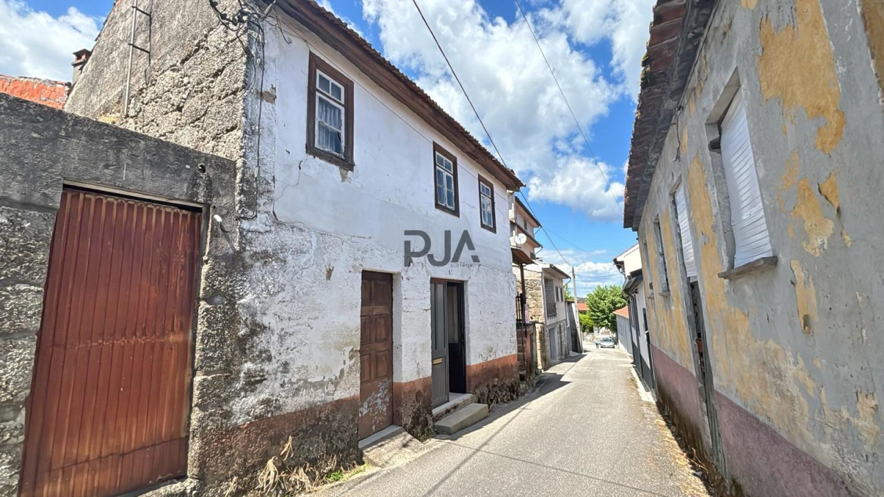 Moradia T3 para Venda em Santa Comba Dão e Couto do Mosteiro Foto 2