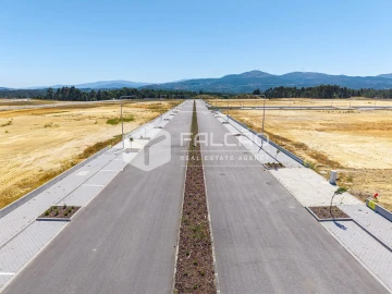 Terreno para Venda em Troporiz e Lapela